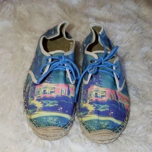 Soludos size 9 with print